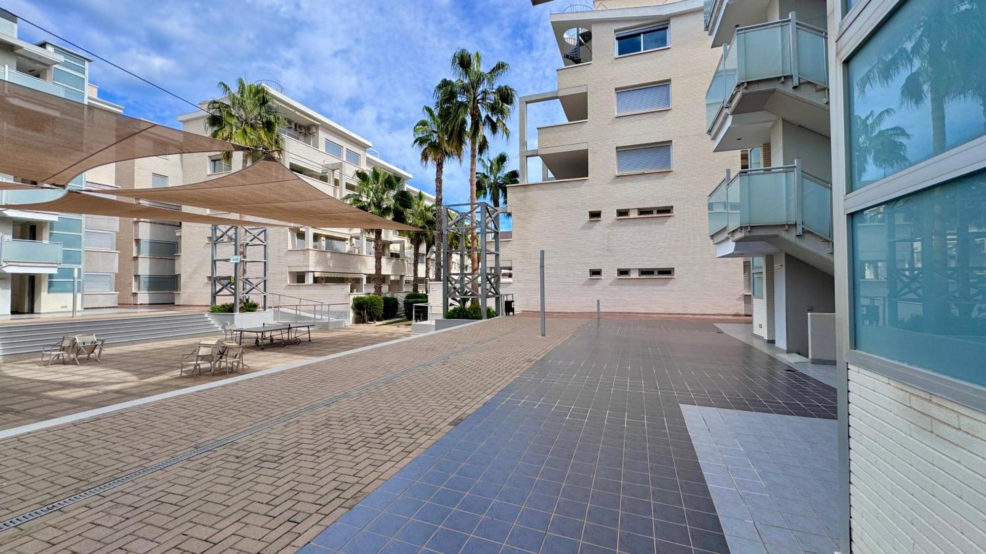 Elegance - Vacaciones Y Bienestar Apartment Дения Екстериор снимка