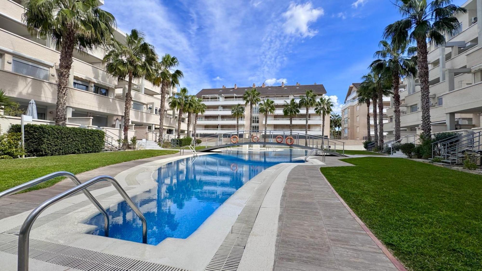 Elegance - Vacaciones Y Bienestar Apartment Дения Екстериор снимка